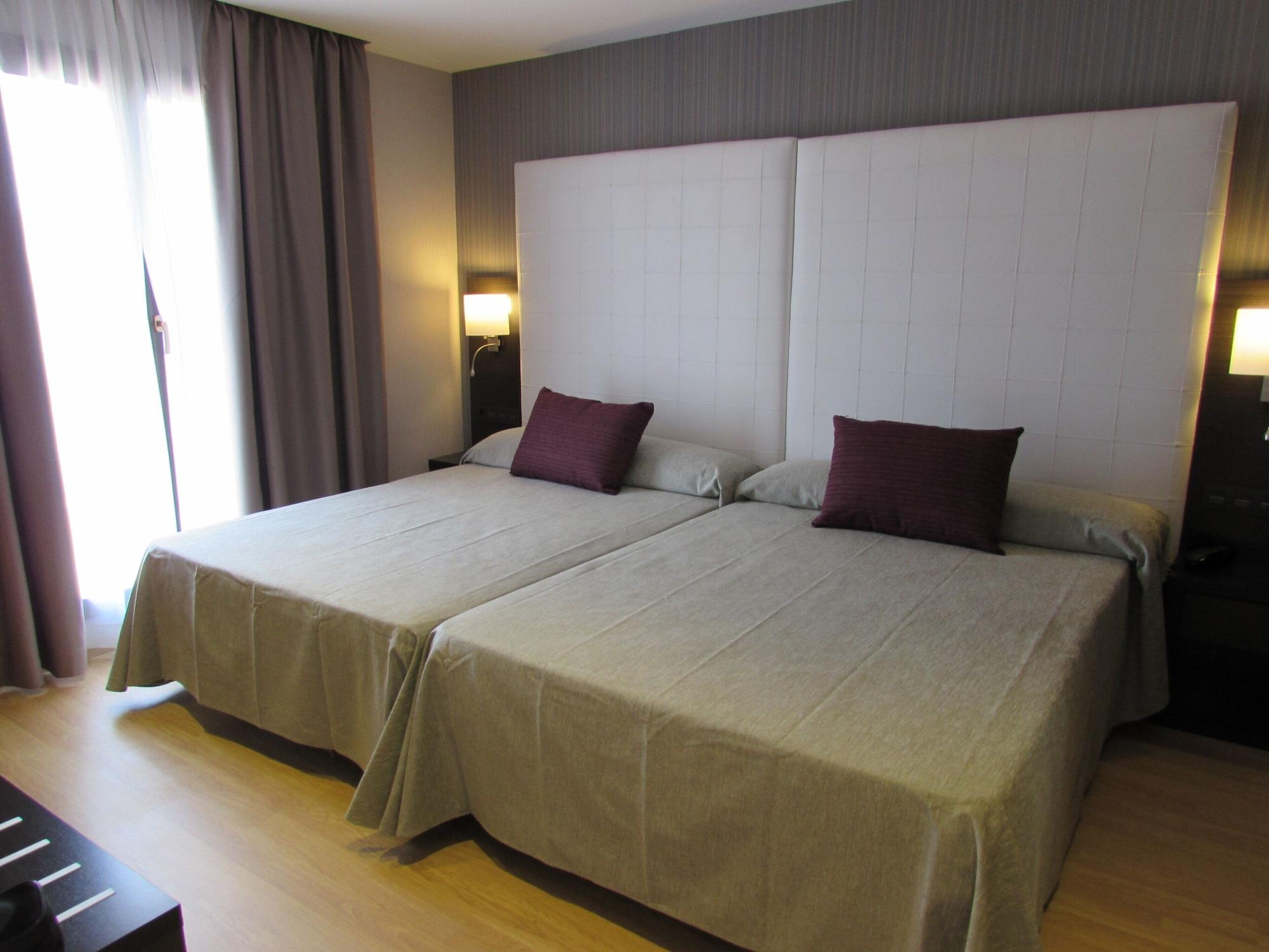 Petit Palau - Adults Only Hotell Blanes Exteriör bild