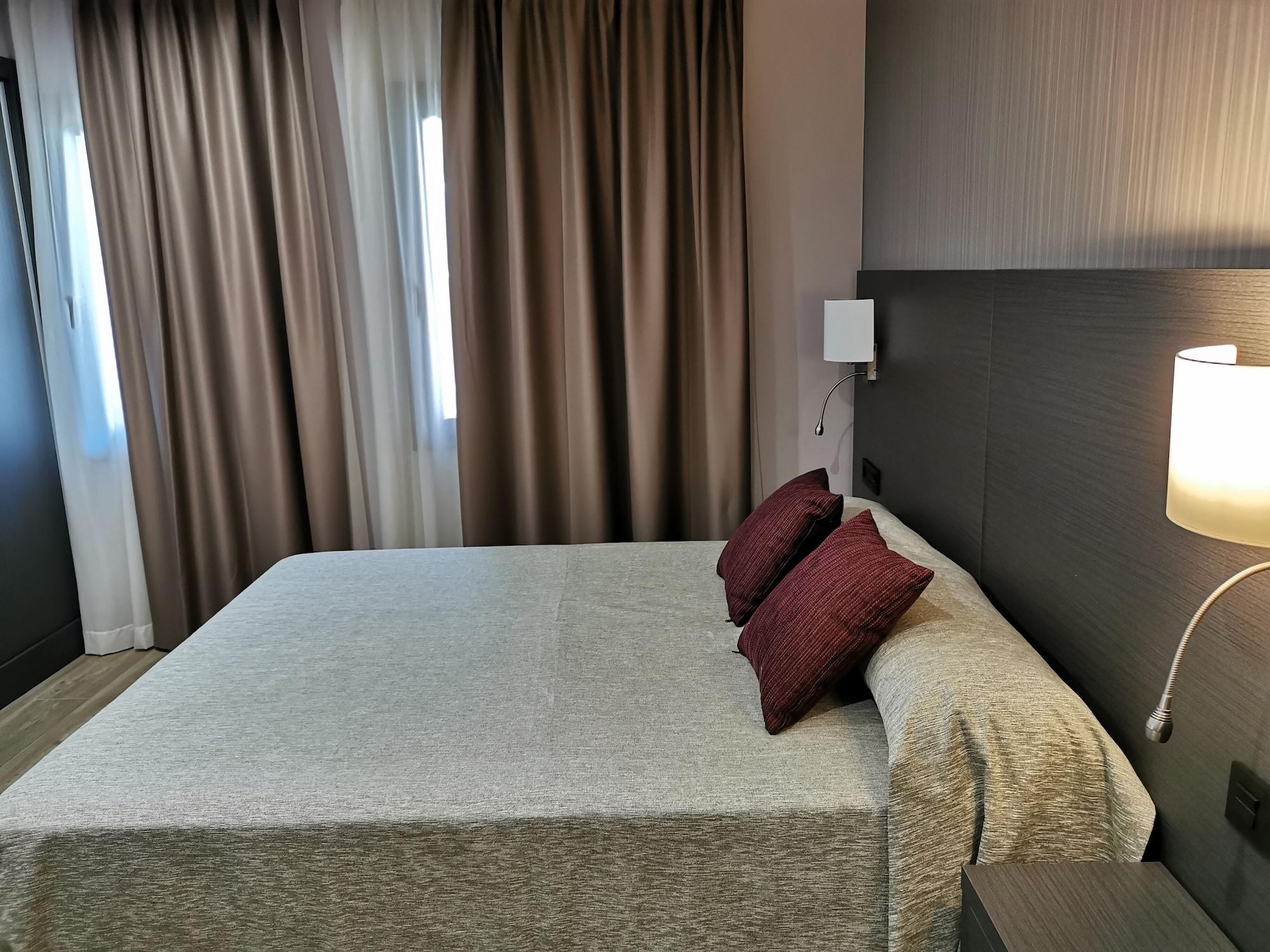 Petit Palau - Adults Only Hotell Blanes Exteriör bild