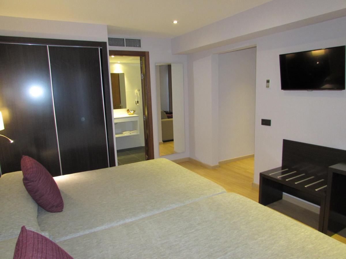 Petit Palau - Adults Only Hotell Blanes Exteriör bild