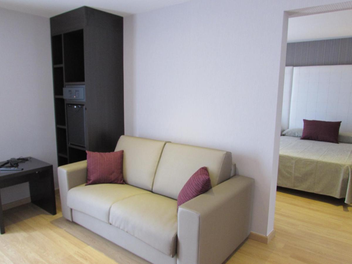 Petit Palau - Adults Only Hotell Blanes Exteriör bild