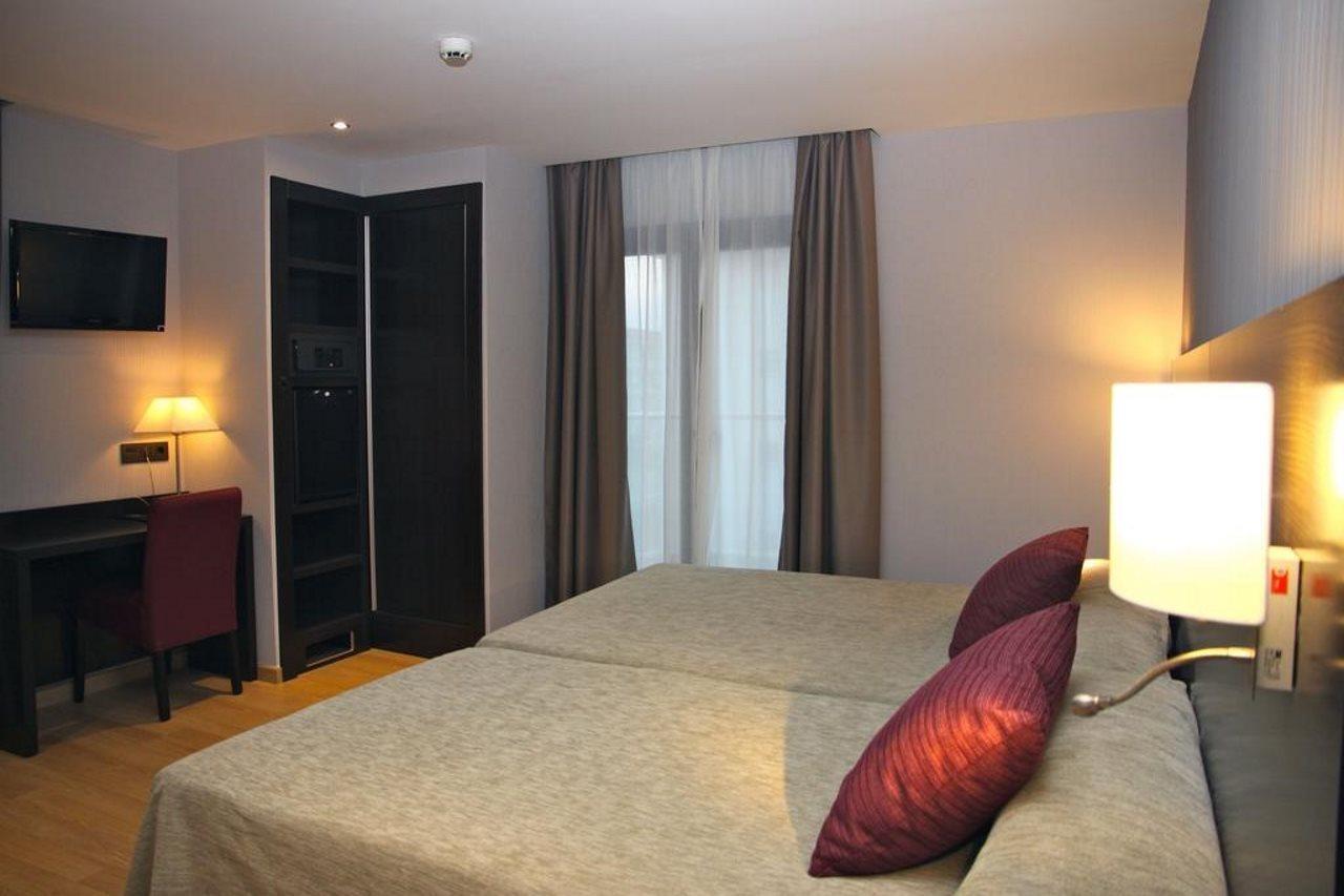Petit Palau - Adults Only Hotell Blanes Exteriör bild
