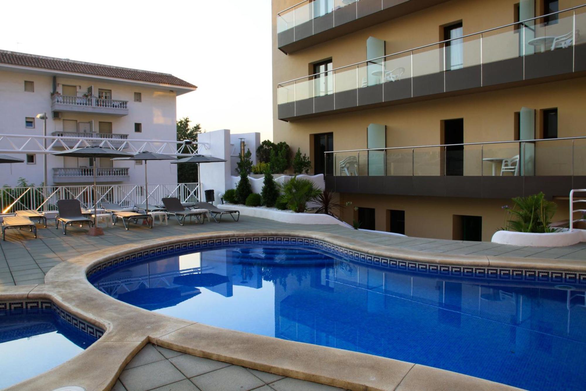 Petit Palau - Adults Only Hotell Blanes Exteriör bild