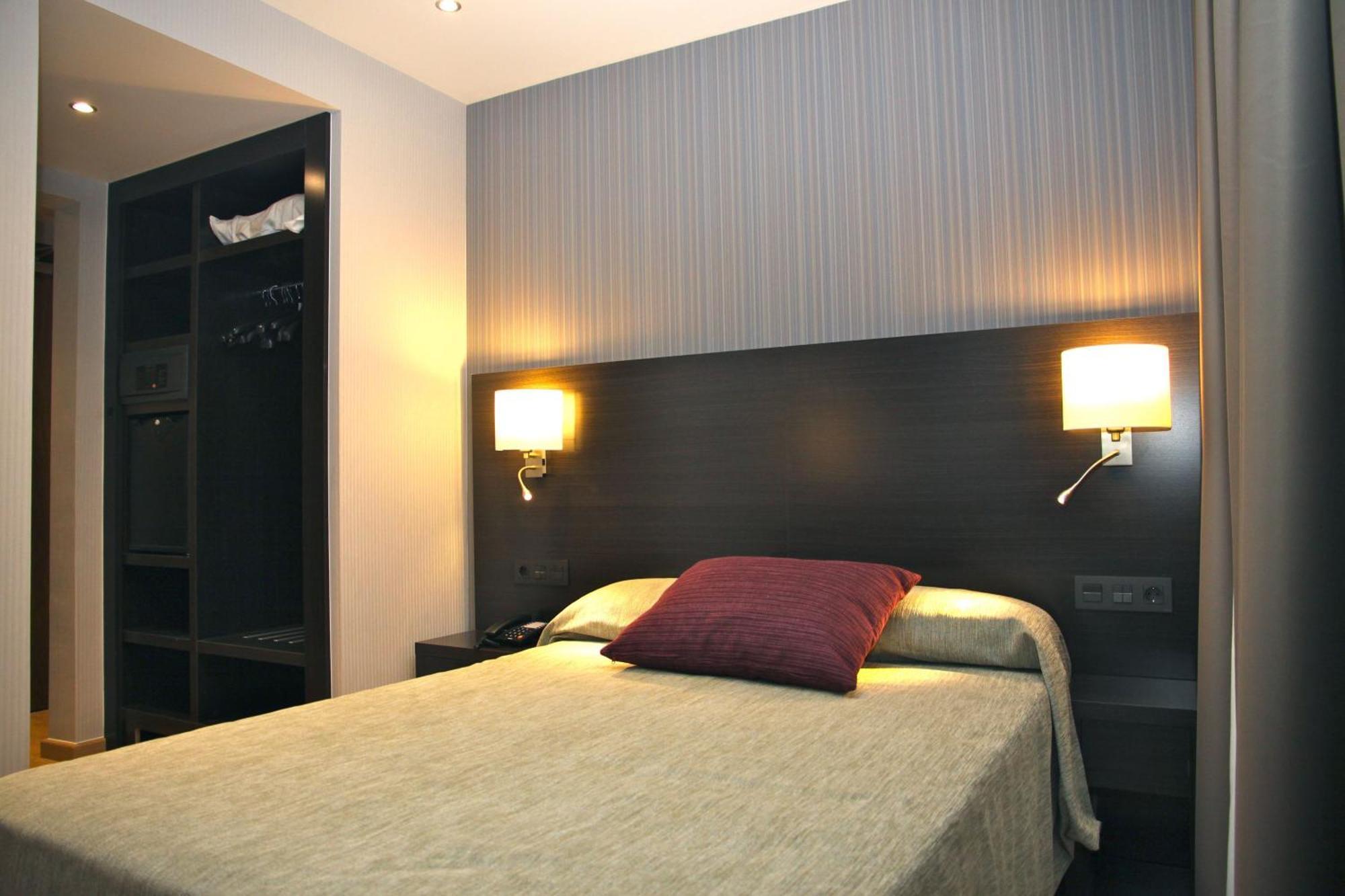 Petit Palau - Adults Only Hotell Blanes Exteriör bild